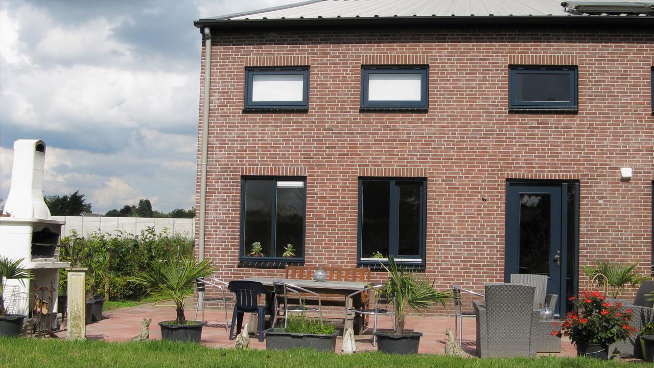 Antonius Hoeve Oudenbosch Luaran gambar