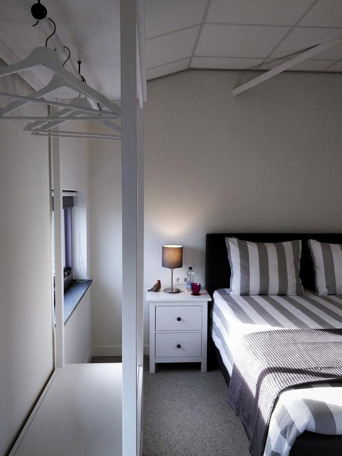 Antonius Hoeve Oudenbosch Luaran gambar